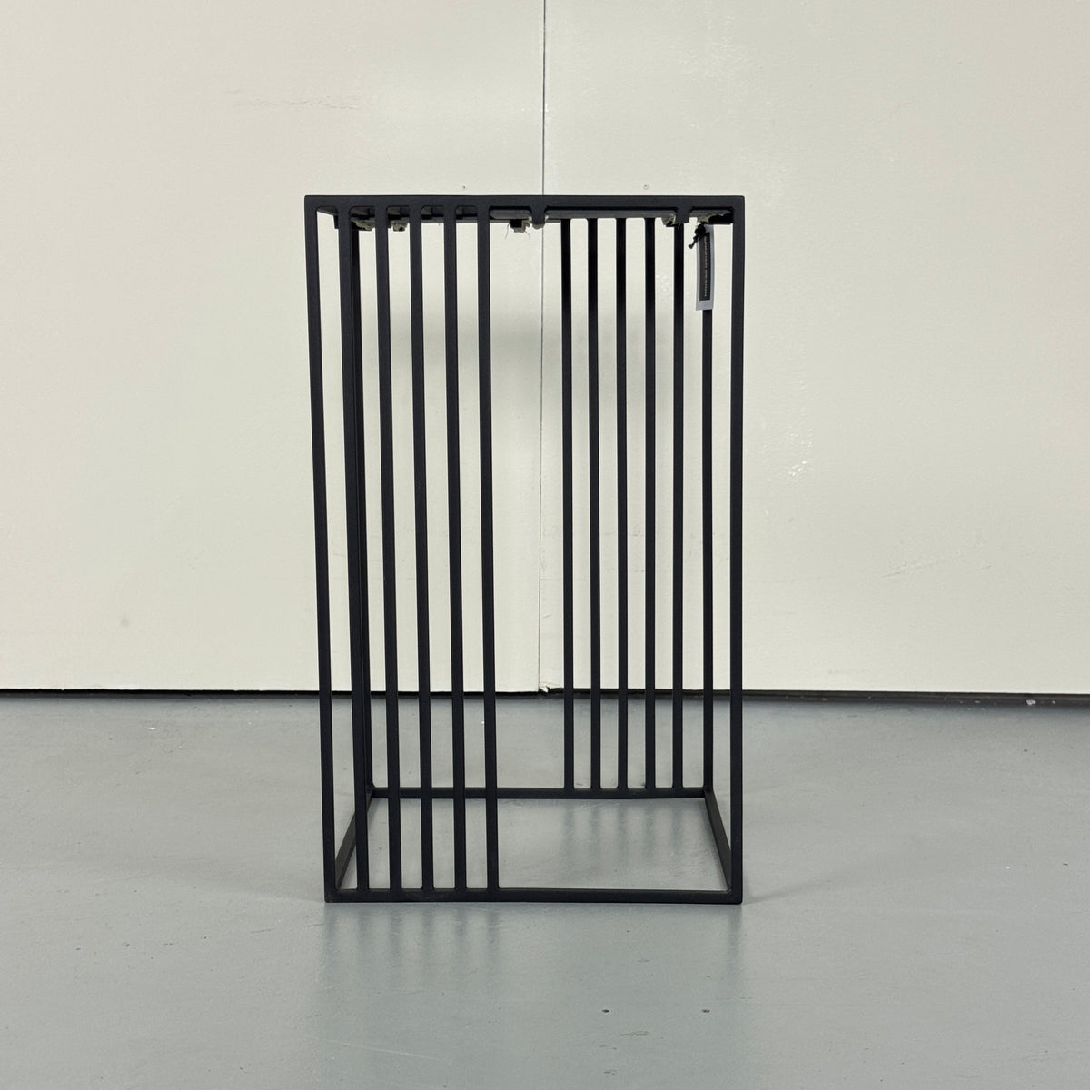 SAMPLE | Bijzettafel | Zwart