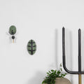 BUG Wandkapstok - Sage Green / Zwart